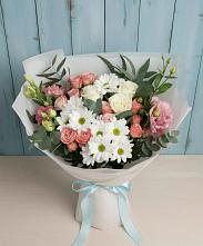 Букет цветов из:  Розы, Лизиантусы и Хризантемы в Атамановке