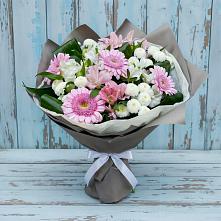 Букет цветов из:  Герберы, Альстромерии и Хризантемы в Атамановке