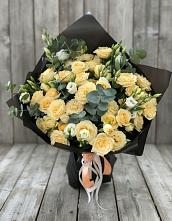 Букет цветов из:  Розы и Лизиантусы #REPLACE_PRED# Атамановке