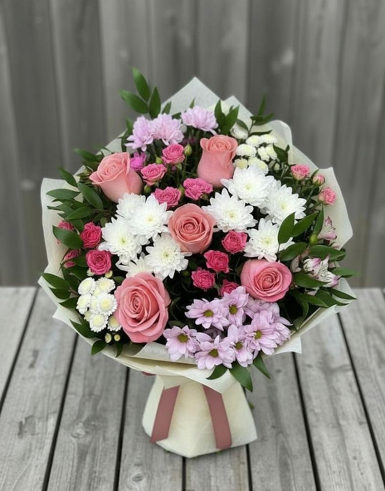 Букет цветов из: Альстромерии, Гвоздики, Розы и Хризантемы в Атамановке