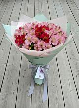 Букет цветов из:  Альстромерии #REPLACE_PRED# Атамановке