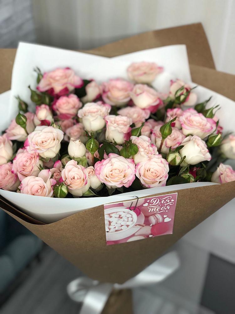 Букет цветов из: Розы в Атамановке