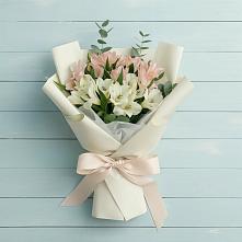 Букет цветов из:  Альстромерии #REPLACE_PRED# Атамановке