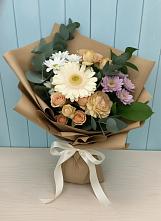 Букет цветов из:  Герберы и Хризантемы в Атамановке