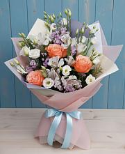 Букет цветов из:  Лизиантусы, Розы, Альстромерии и Гипсофила #REPLACE_PRED# Атамановке