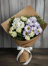 Букет цветов из:  Хризантемы и Розы в Атамановке