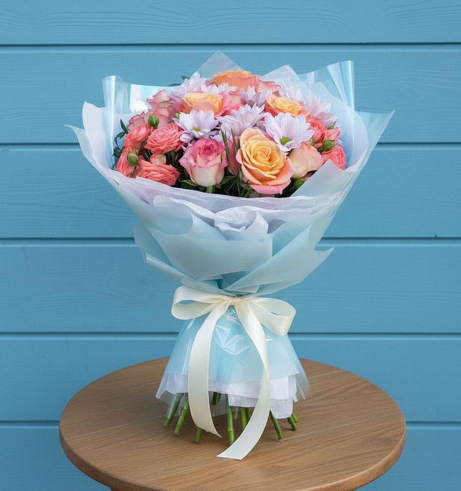 Букет цветов из: Хризантемы и Розы в Атамановке